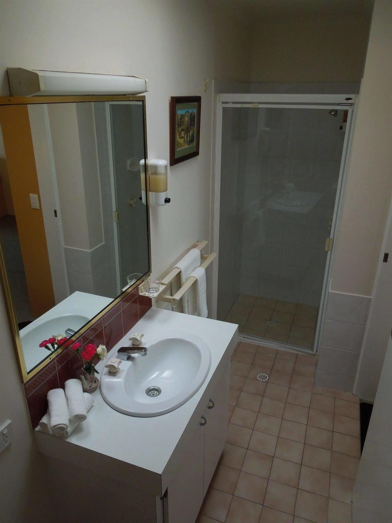 Maroochydore Beach Motel Экстерьер фото